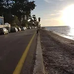 House By The Sea/σπίτι στην θάλασσα