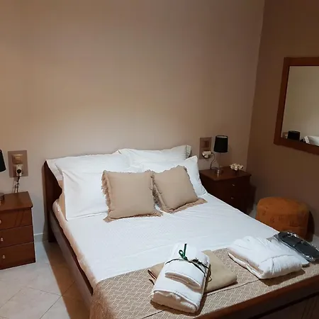 House By The Sea/σπίτι στην θάλασσα Flambouras