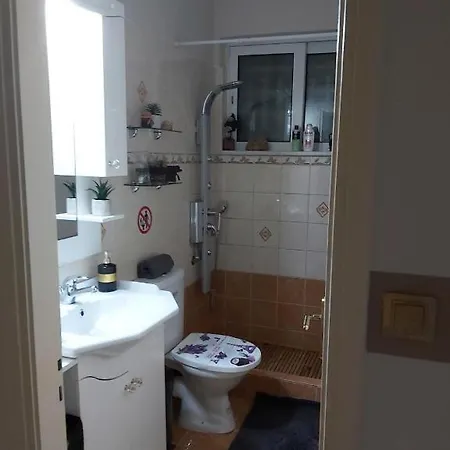 House By The Sea/σπίτι στην θάλασσα 아파트