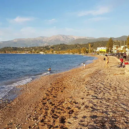 House By The Sea/σπίτι στην θάλασσα *