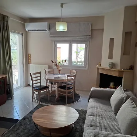 House By The Sea/σπίτι στην θάλασσα * Flambouras